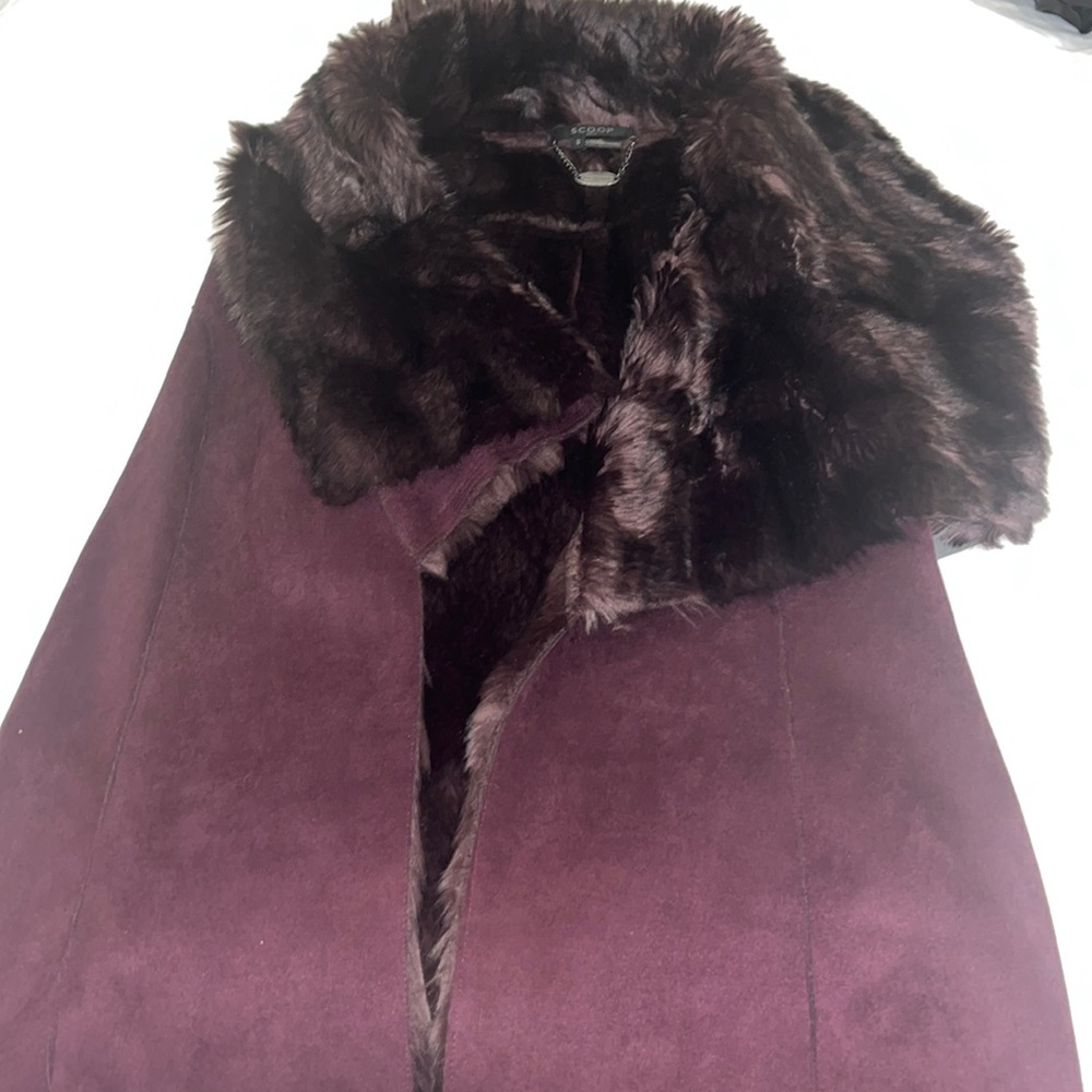 Never worn Scoop vest